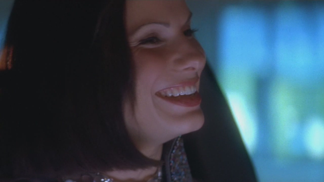 Film Screencaptures Demolition Man 0478 Adoring Sandra Bullock